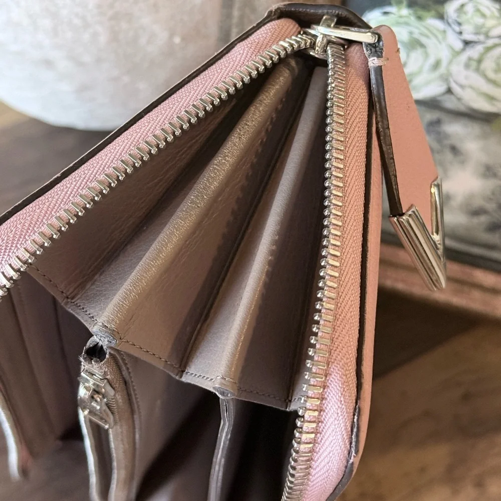 LOUIS VUITTON Portefeuille zipper Long Wallet - Picture 14 of 16